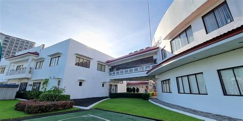 Nord Anglia International School Manila (NAIS Manila).